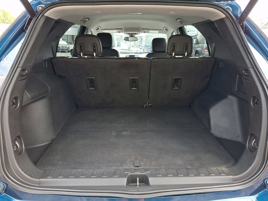 Used 2020 Chevrolet Equinox Premier AWD/4WD image 32