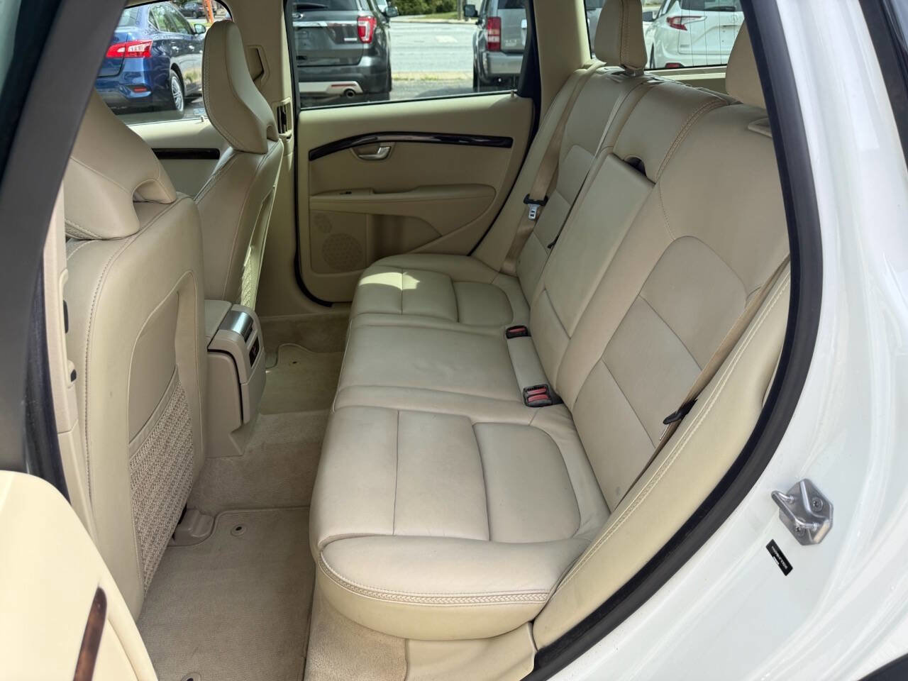 Used 2015 Volvo XC70 T5 Premier image 7