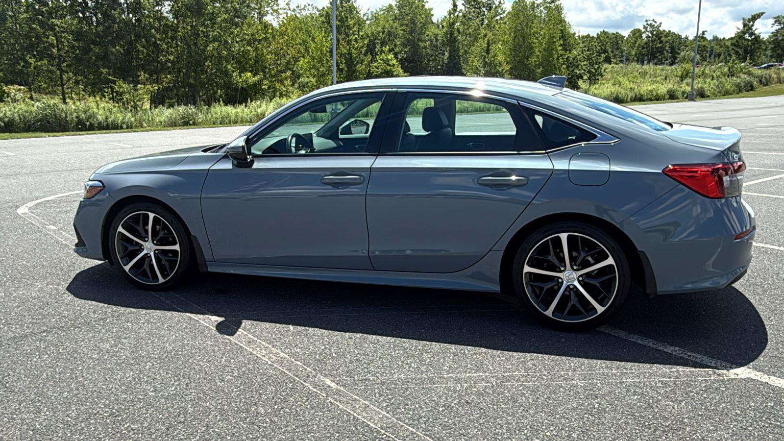 Used 2024 Honda Civic Touring image 10
