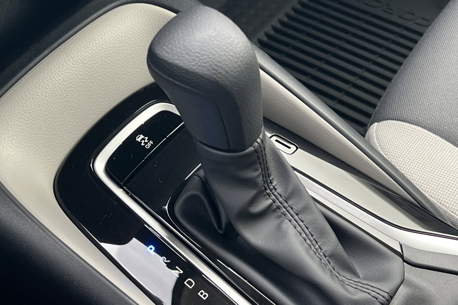 New 2026 Toyota Corolla LE image 17