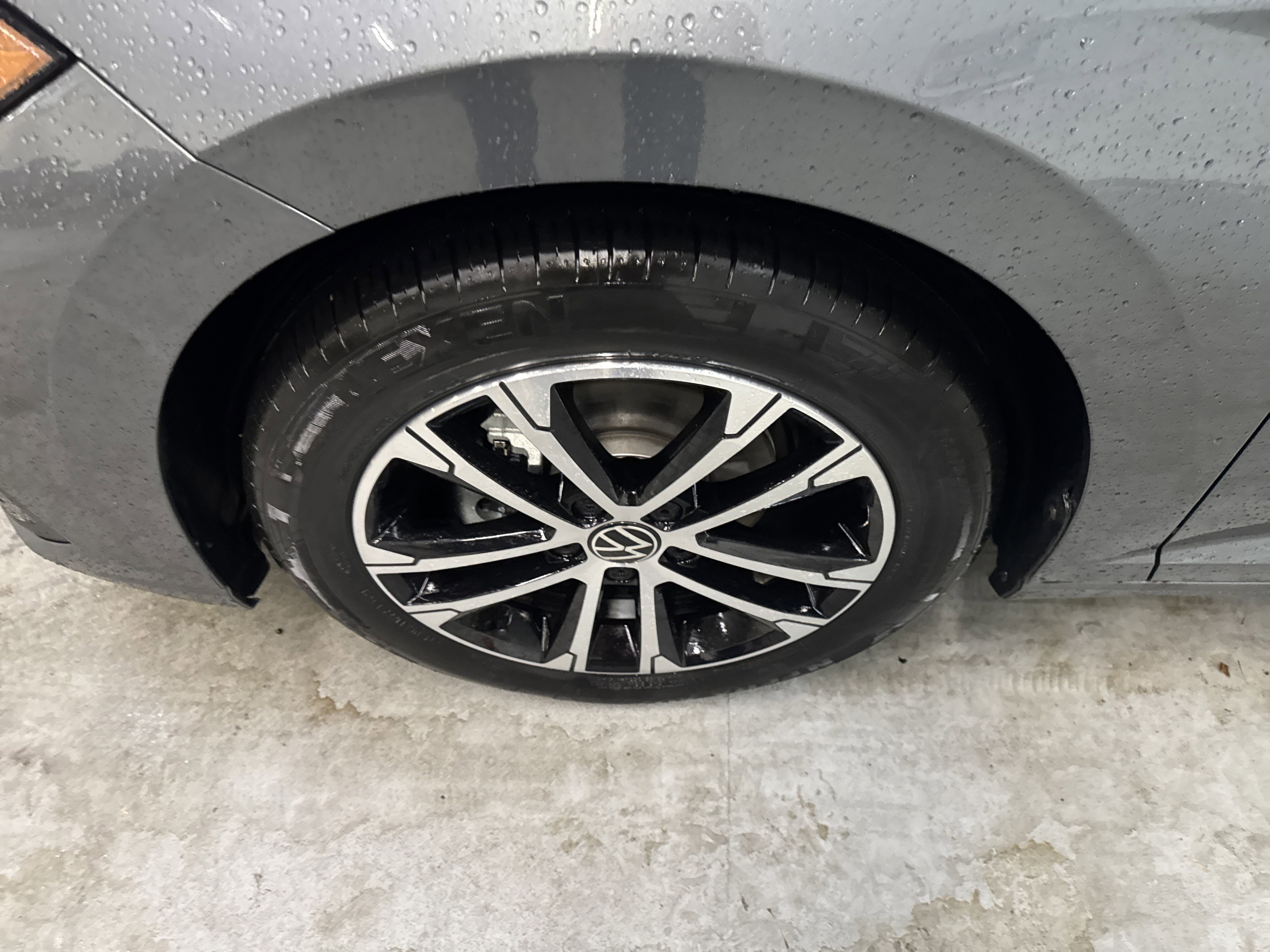 Used 2025 Volkswagen Jetta Sport image 9