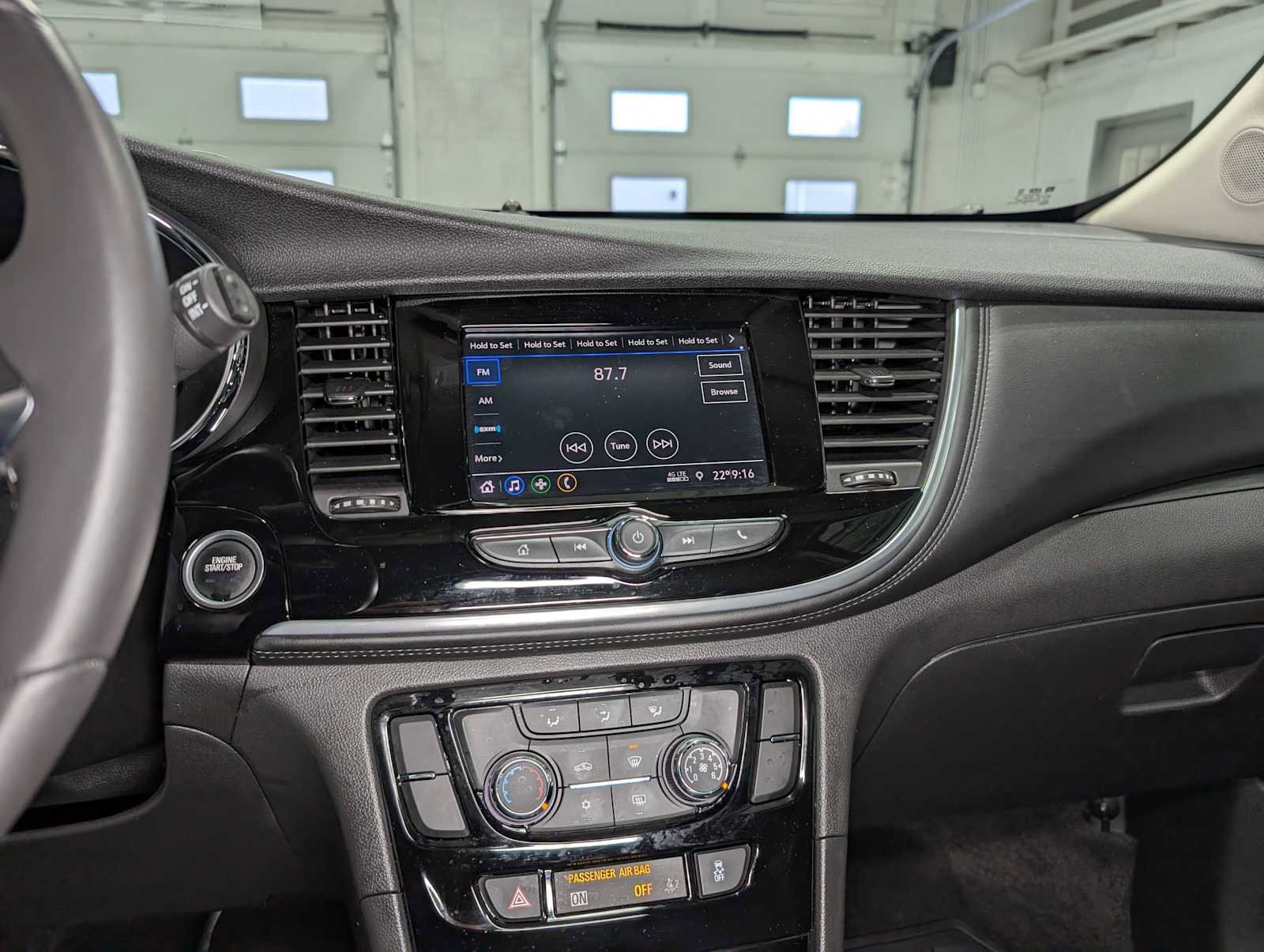 Used 2022 Buick Encore Preferred w/ Safety Package image 29