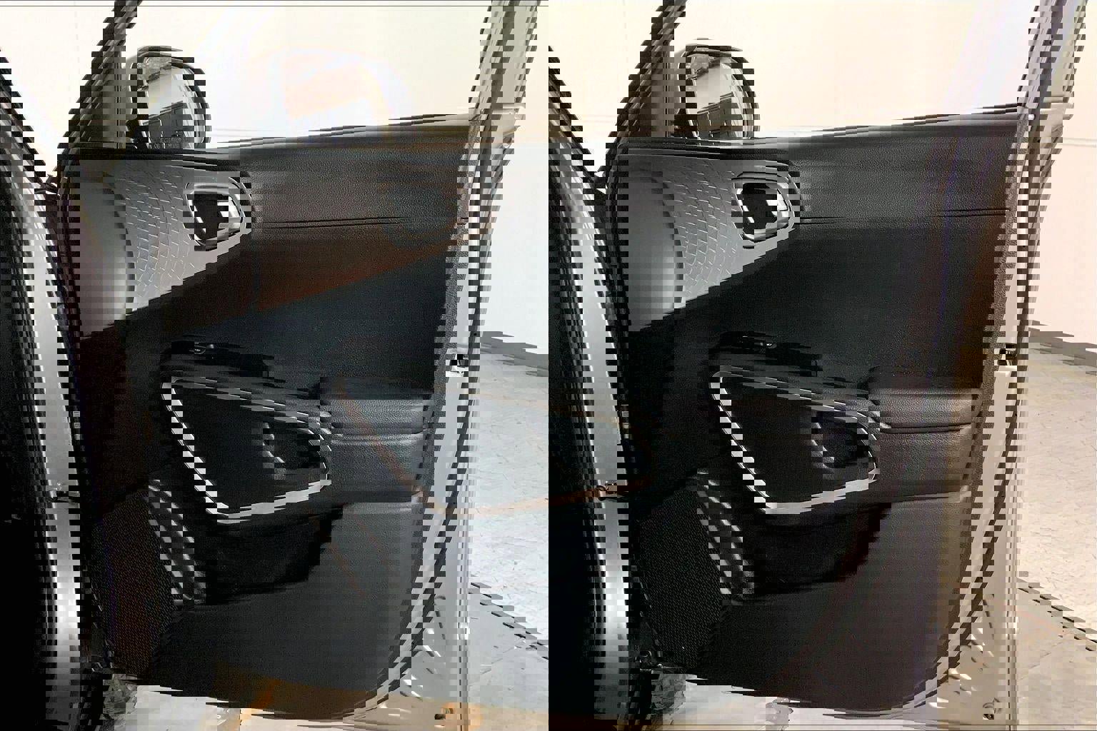 Certified 2025 Kia Soul LX image 25