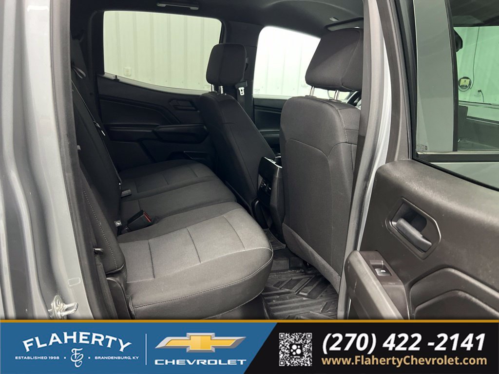 Used 2025 Chevrolet Colorado Trail Boss AWD/4WD image 13
