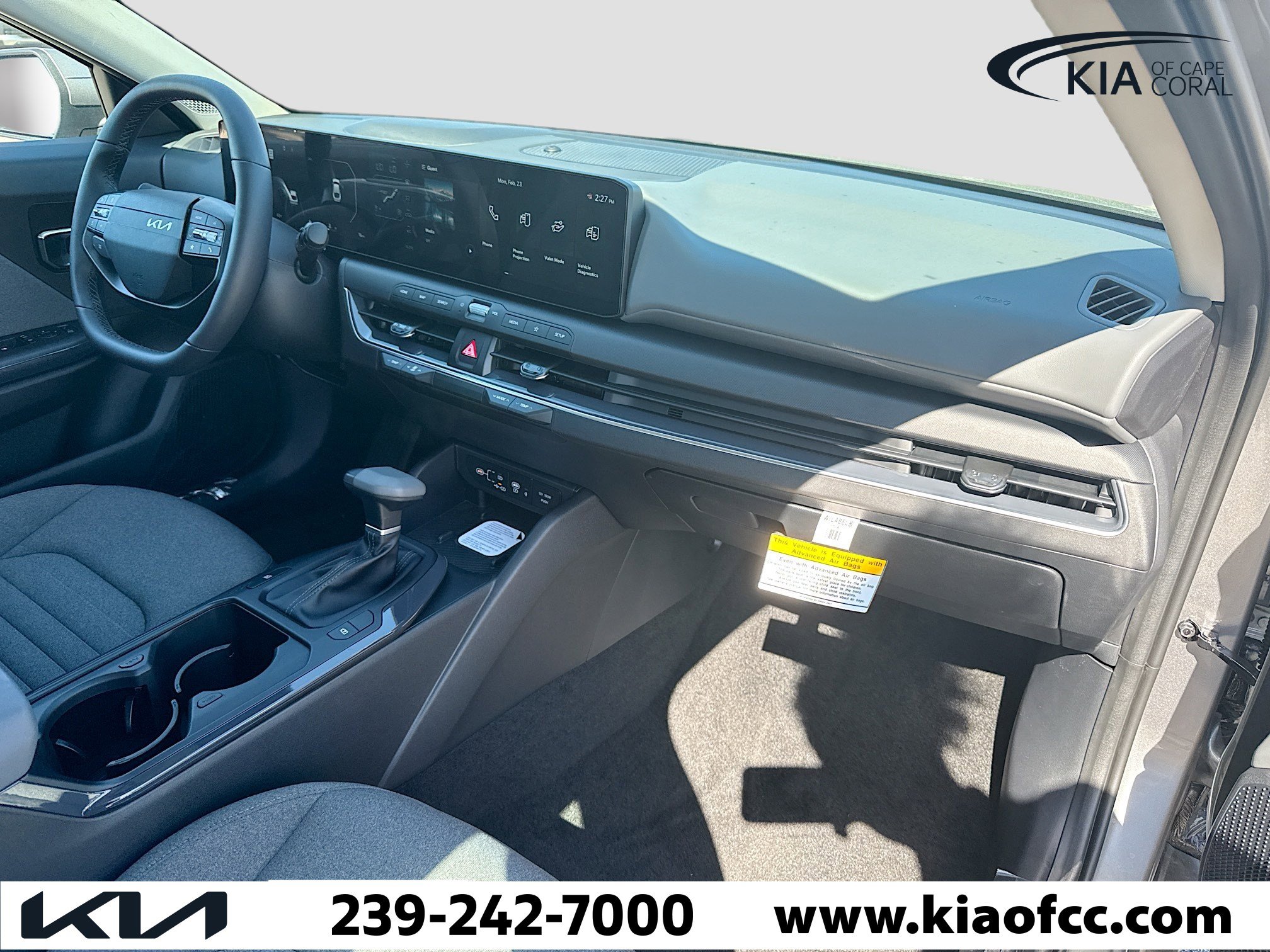 New 2025 Kia K4 EX image 13