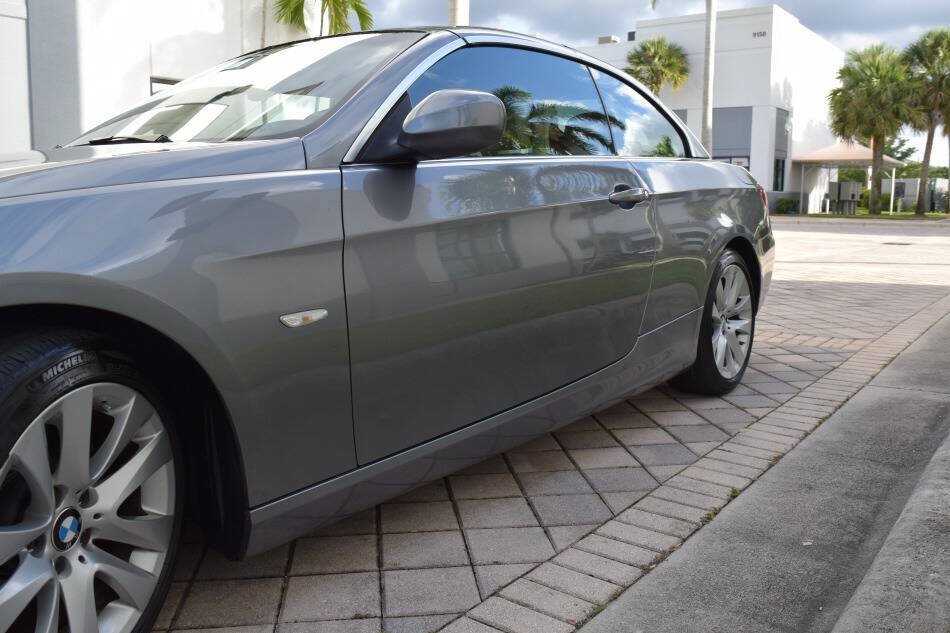 Used 2013 BMW 328i Convertible RWD image 18