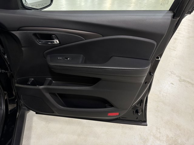 Used 2021 Honda Passport Sport image 38