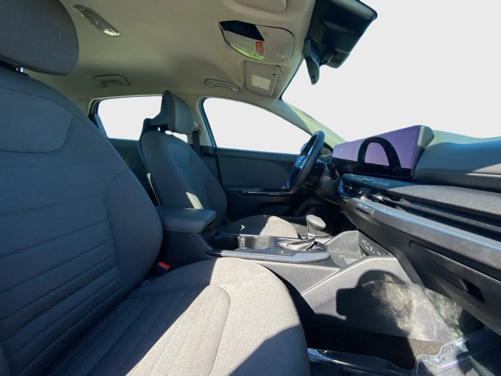 Used 2025 Kia K4 EX FWD image 14