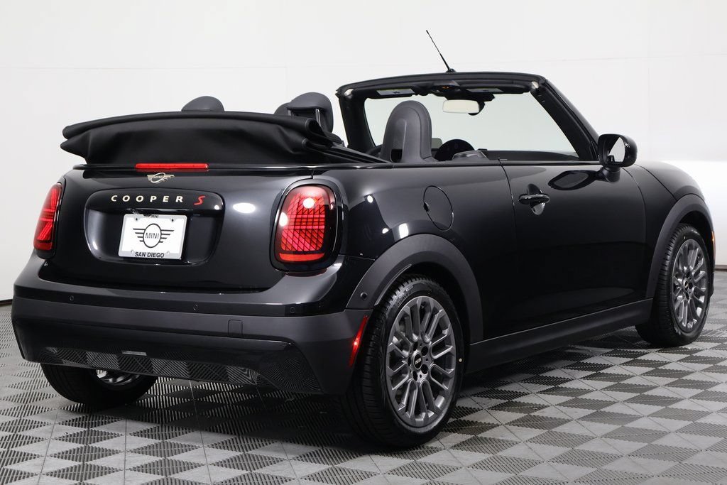 New 2026 MINI Cooper S FWD image 3