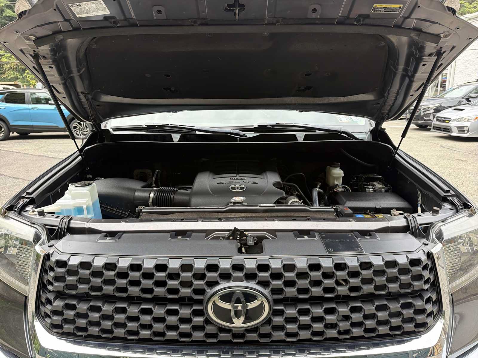 Used 2019 Toyota Tundra SR5 AWD/4WD image 27