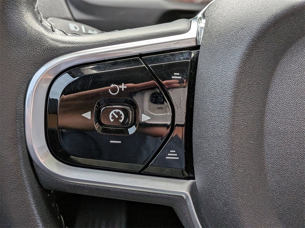 Used 2018 Volvo XC90 T6 Inscription w/ Convenience Package image 27