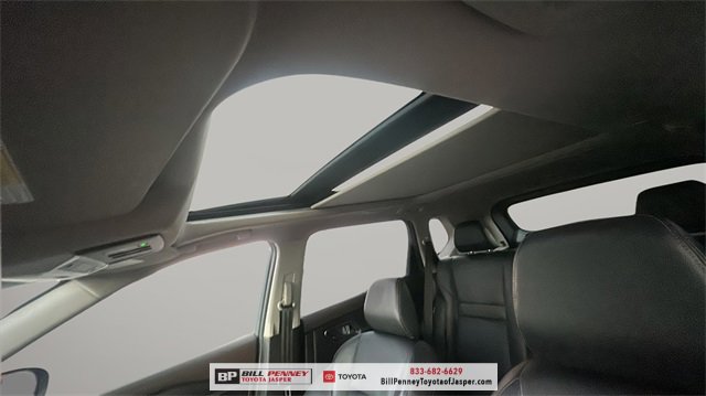 Used 2021 Nissan Rogue SL w/ Premium Package image 12