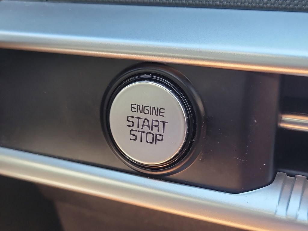 Used 2024 Kia K5 GT-Line image 28