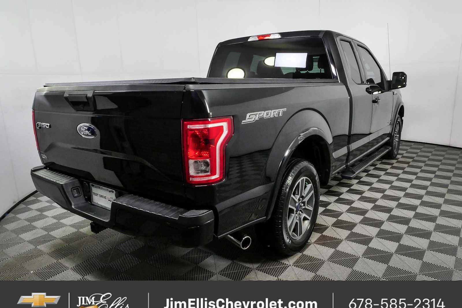 Used 2016 Ford F150 XLT w/ Equipment Group 301A Mid RWD image 3