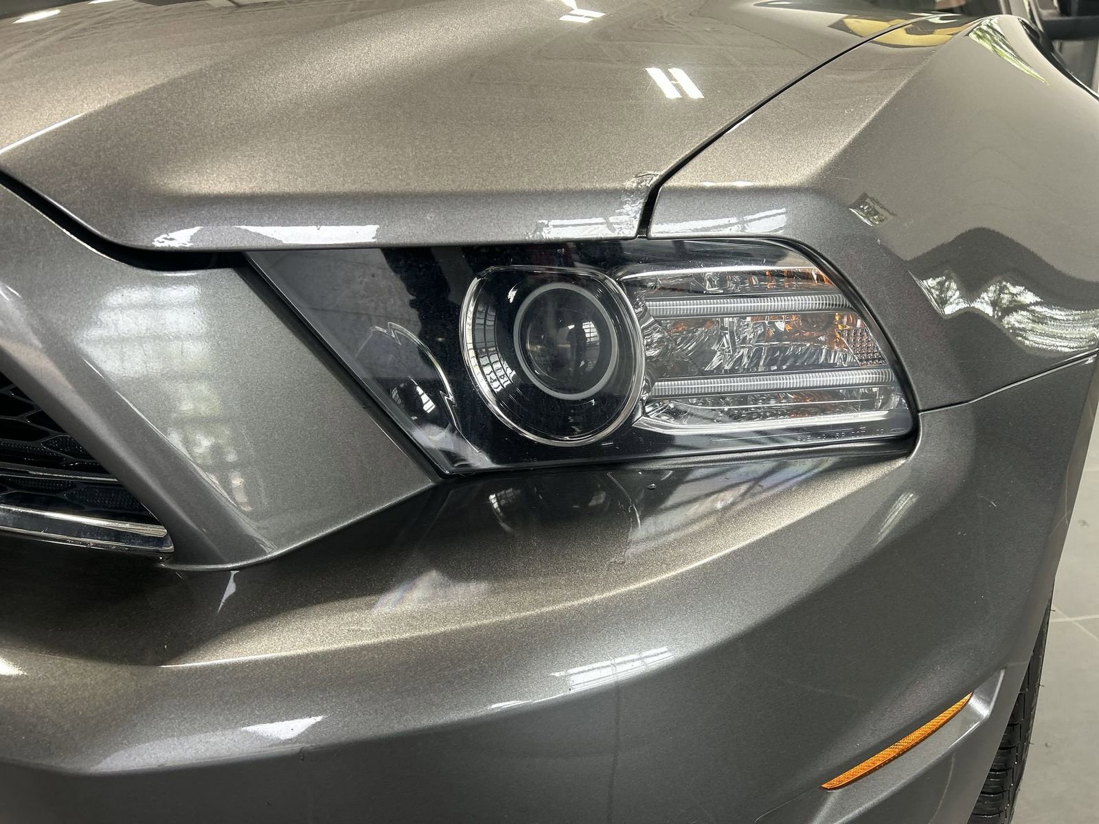 Used 2013 Ford Mustang Coupe w/ V6 Performance Pkg RWD image 32
