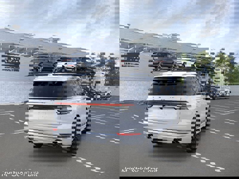 New 2026 Lincoln Aviator Black Label w/ Dynamic Handling Package image 8