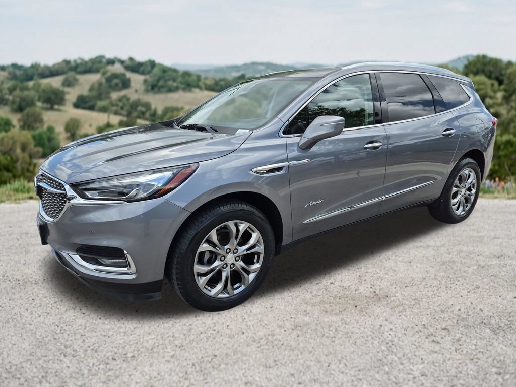 Used 2019 Buick Enclave Avenir w/ Avenir Technology Package FWD video 3