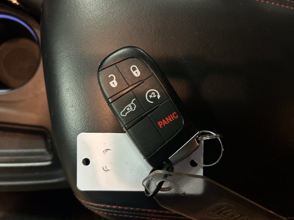 Used 2025 Dodge Durango GT AWD/4WD image 22