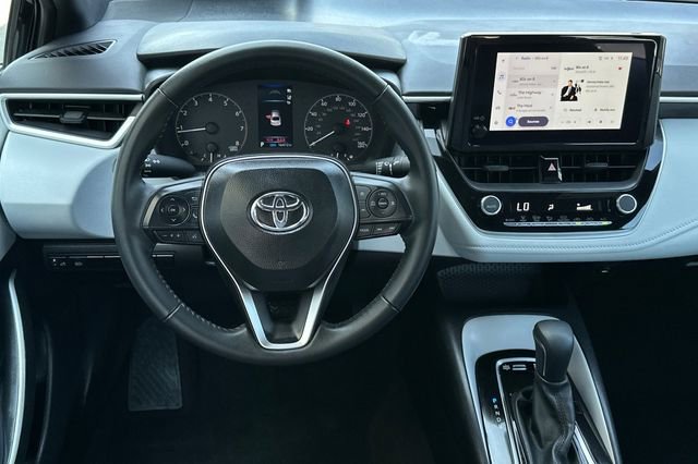 Used 2025 Toyota Corolla SE image 15