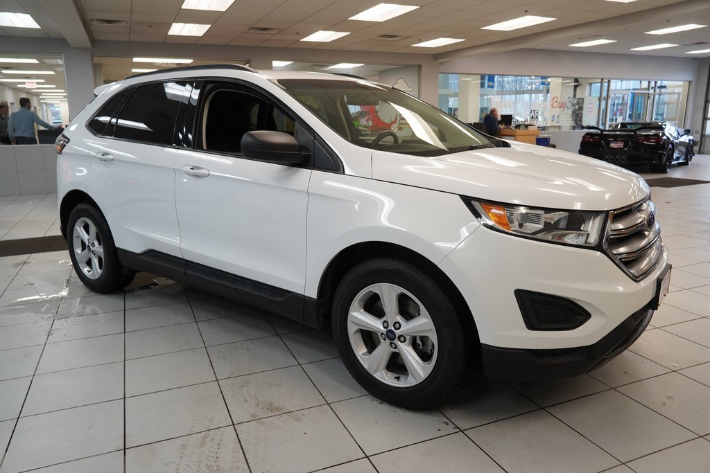 Used 2015 Ford Edge SE image 13