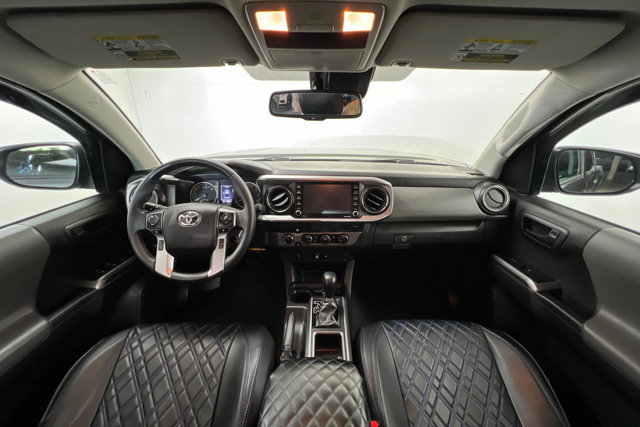 Used 2022 Toyota Tacoma SR5 image 9