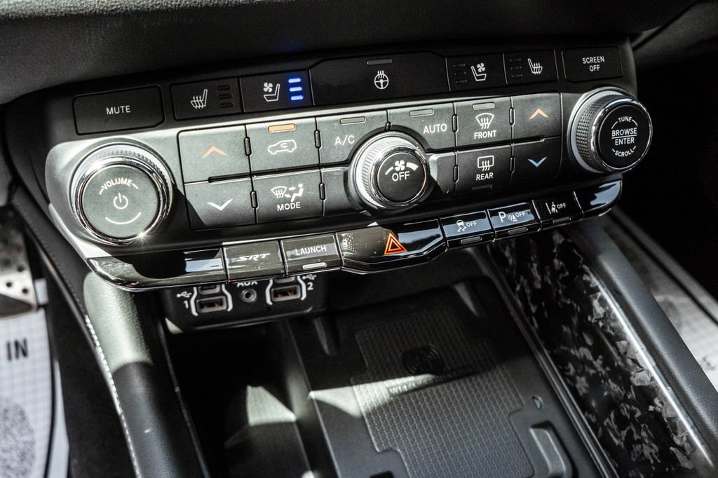 Used 2024 Dodge Durango SRT AWD/4WD image 23