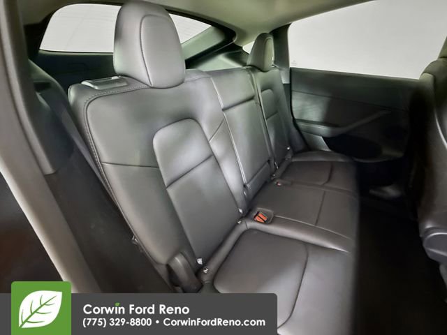 Used 2025 Tesla Model Y Long Range image 29