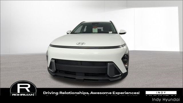 Certified 2025 Hyundai Kona SEL image 3