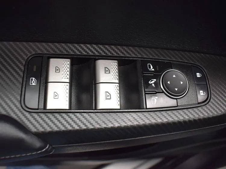 Used 2024 Mitsubishi Outlander FWD image 21