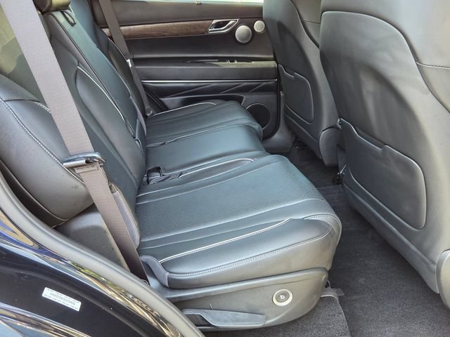 Used 2025 Genesis GV80 2.5T Prestige AWD/4WD image 16