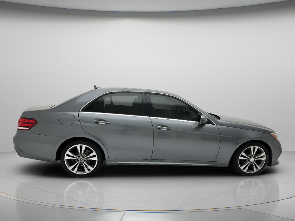 Used 2016 Mercedes-Benz E 350 4MATIC Sedan image 6