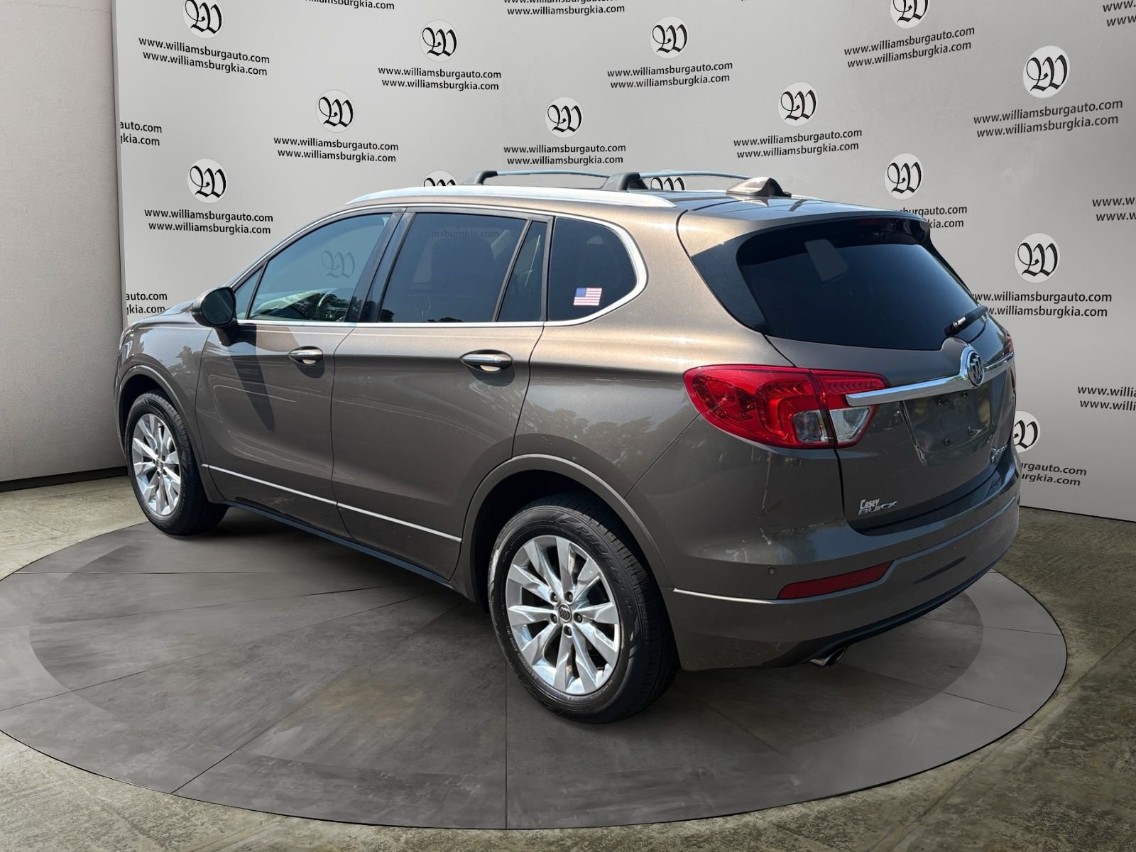 Used 2017 Buick Envision Essence w/ LPO, Cargo Package FWD image 3