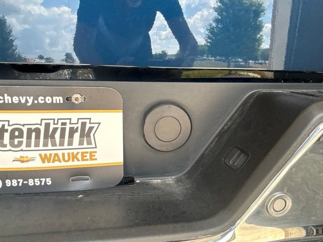 Used 2022 Chevrolet Silverado 1500 LTZ AWD/4WD image 29