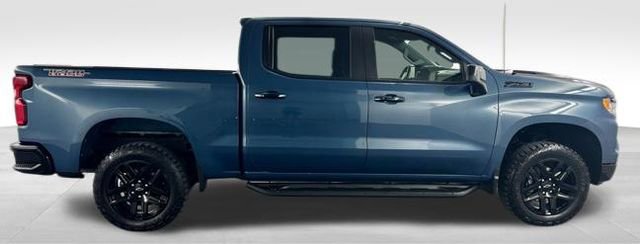 Used 2024 Chevrolet Silverado 1500 LT Trail Boss w/ Convenience Package II AWD/4WD image 10