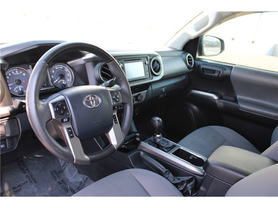 Used 2019 Toyota Tacoma SR5 image 9