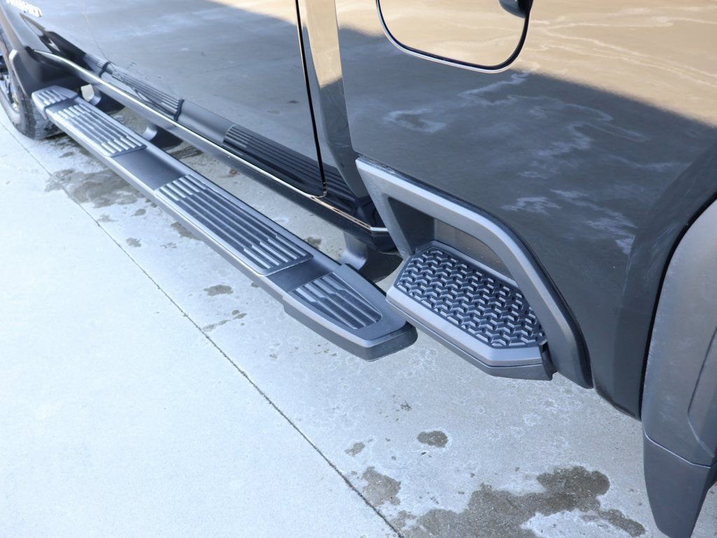 Certified 2024 GMC Sierra 3500 AT4 w/ AT4 Preferred Package image 10