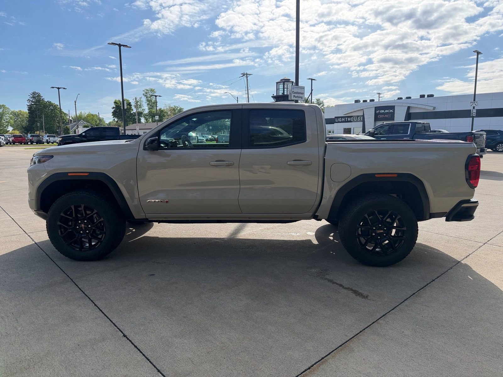 New 2026 GMC Canyon AT4 w/ Technology Plus Package AWD/4WD image 8