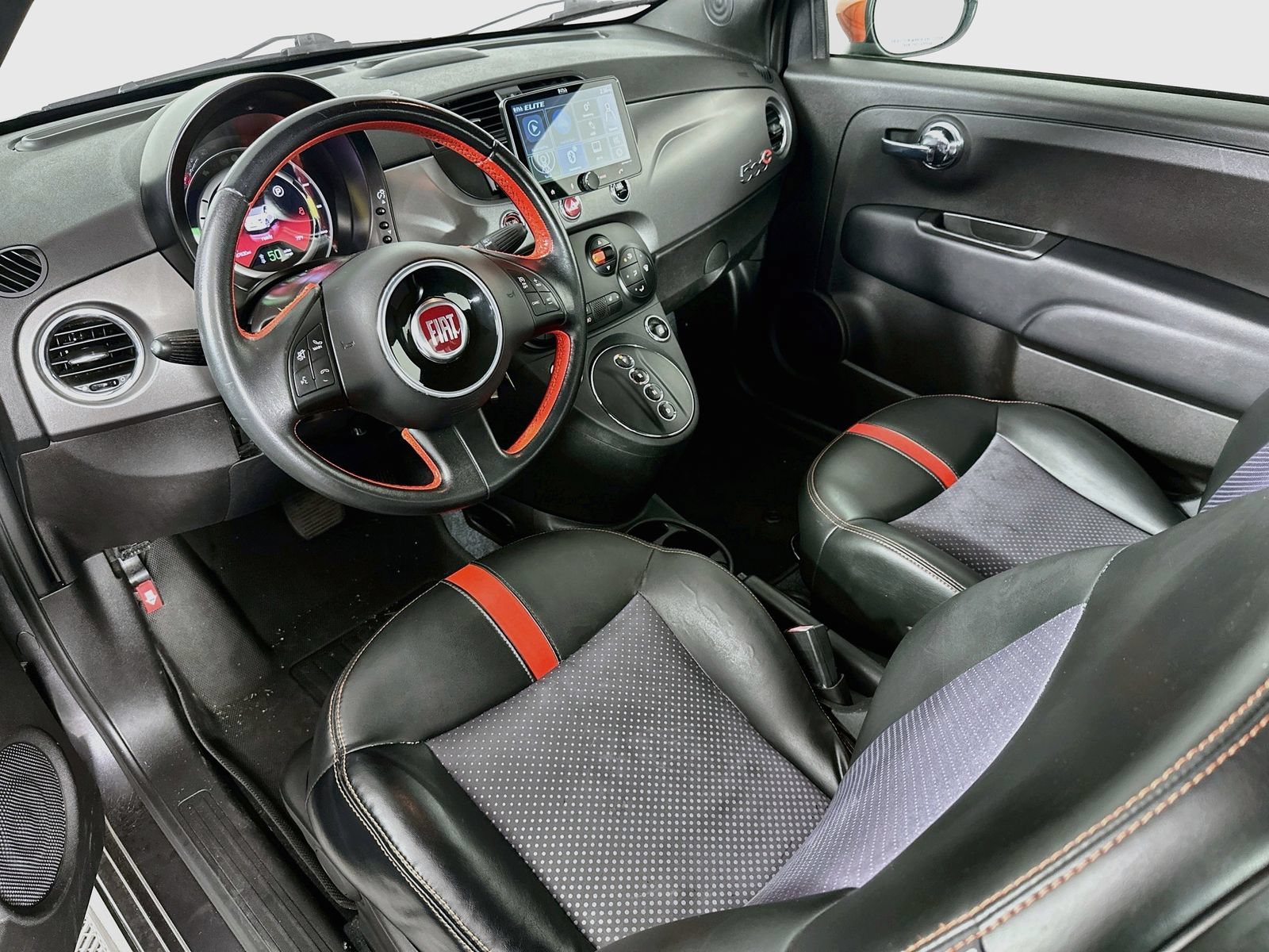 Used 2014 FIAT 500 e w/ Esport Package FWD image 20