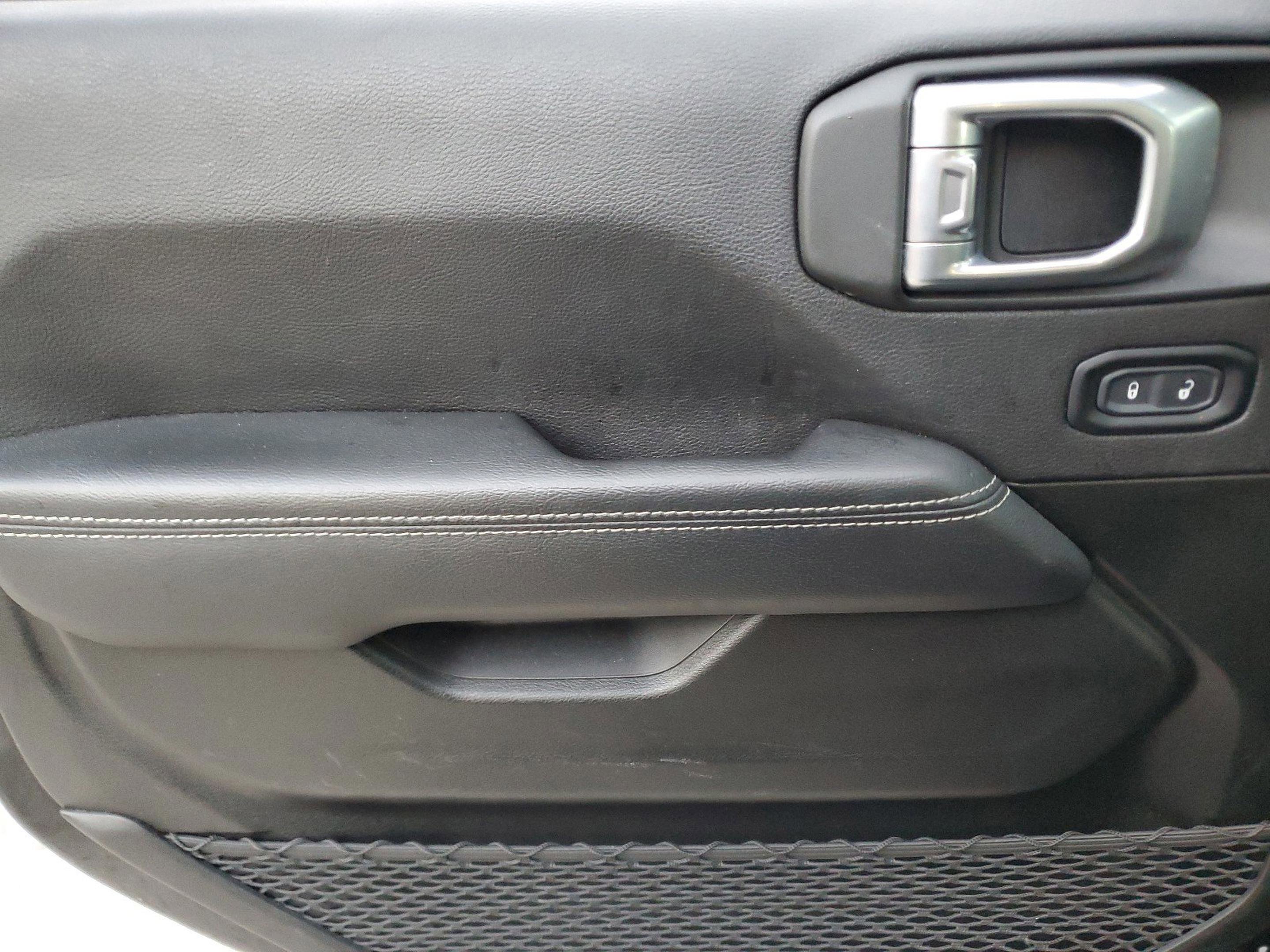 Certified 2023 Jeep Wrangler Sahara image 15