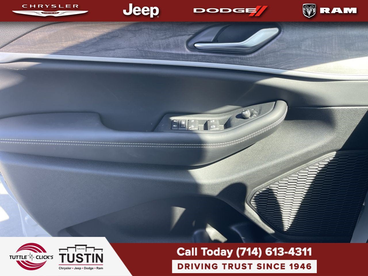 New 2027 Jeep Grand Cherokee Altitude AWD/4WD image 26