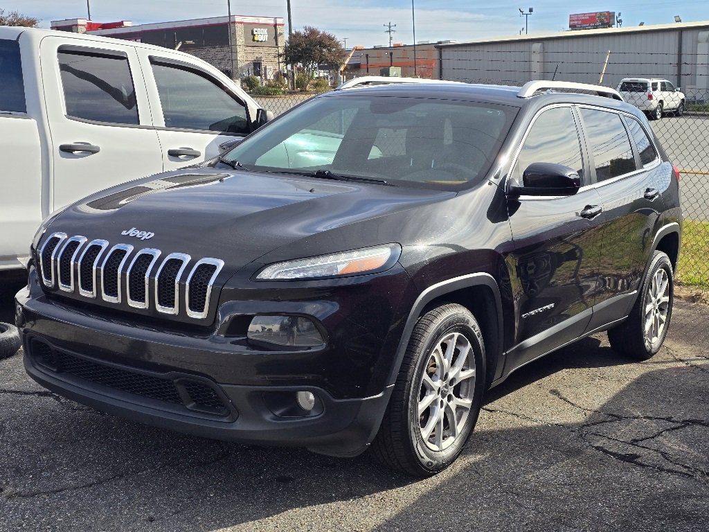 Used 2014 Jeep Cherokee Latitude w/ Cold Weather Group