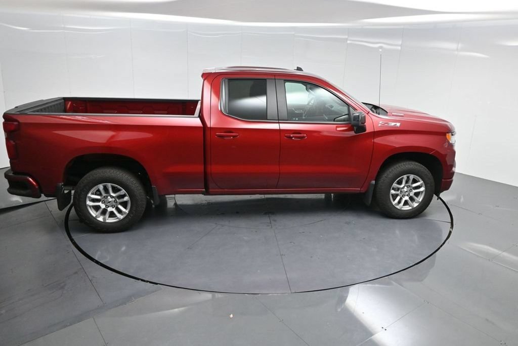 Used 2025 Chevrolet Silverado 1500 RST w/ Z71 Off-Road Package AWD/4WD image 74