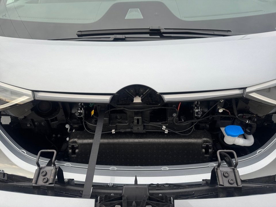 New 2025 Volkswagen ID. Buzz Pro S image 16