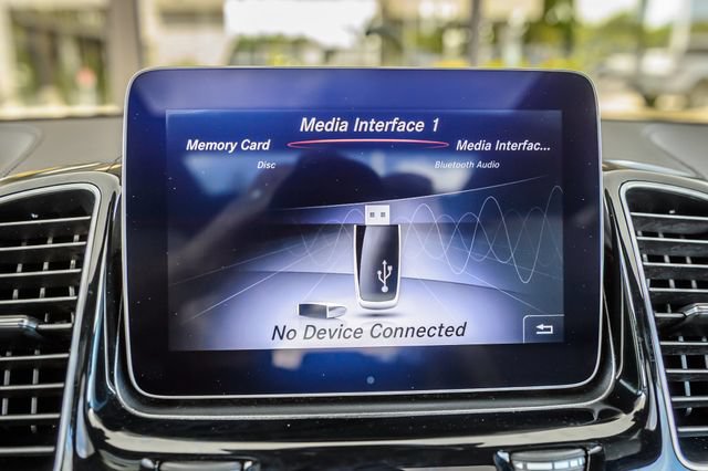 Used 2018 Mercedes-Benz GLS 550 4MATIC image 24