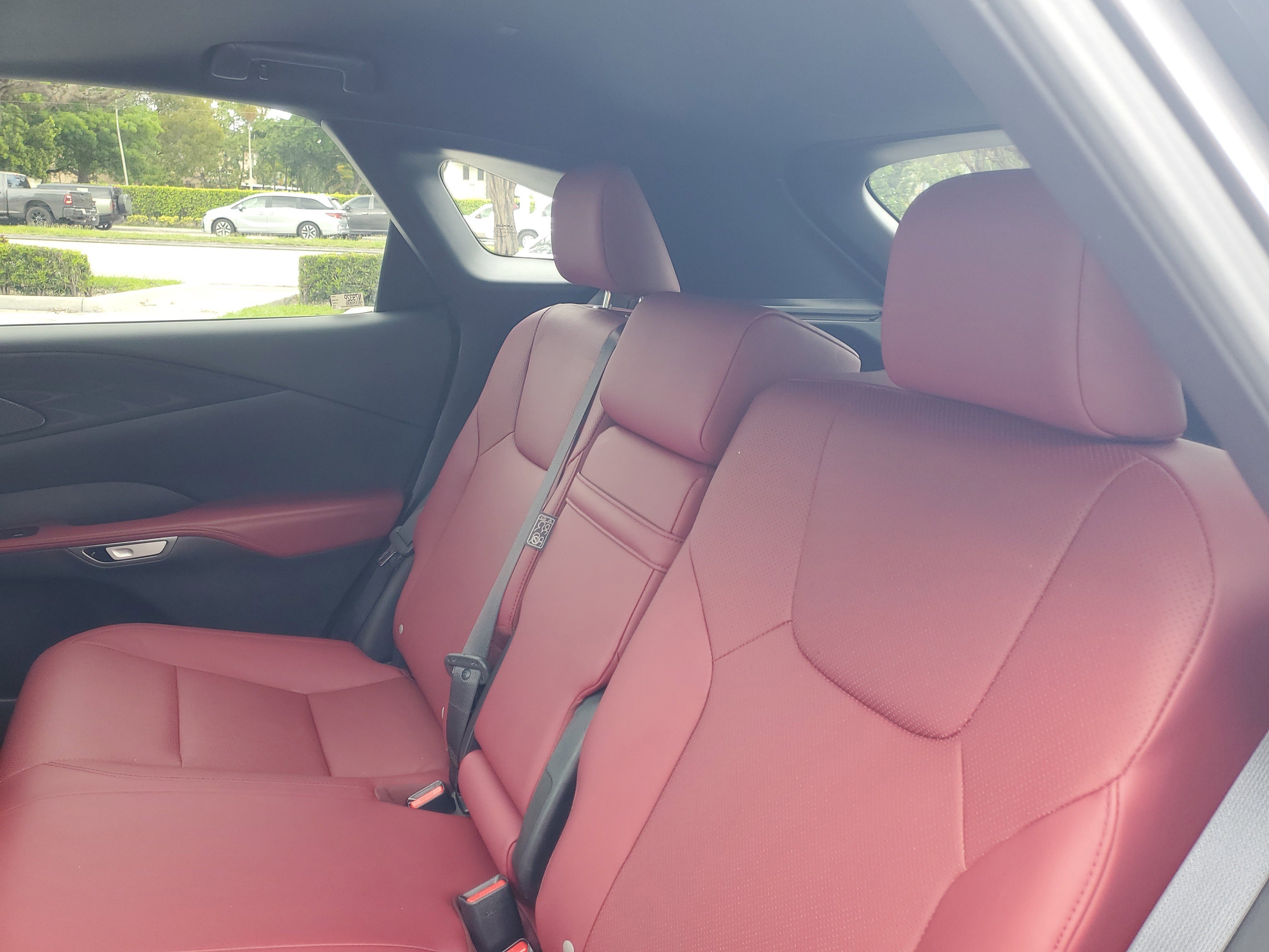 Used 2024 Lexus RX 350 F Sport w/ Convenience Package image 18