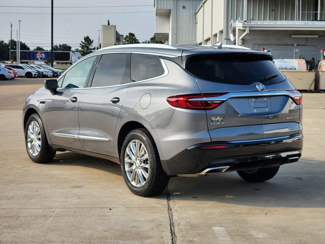 Used 2018 Buick Enclave Premium w/ Experience Buick Package FWD image 5