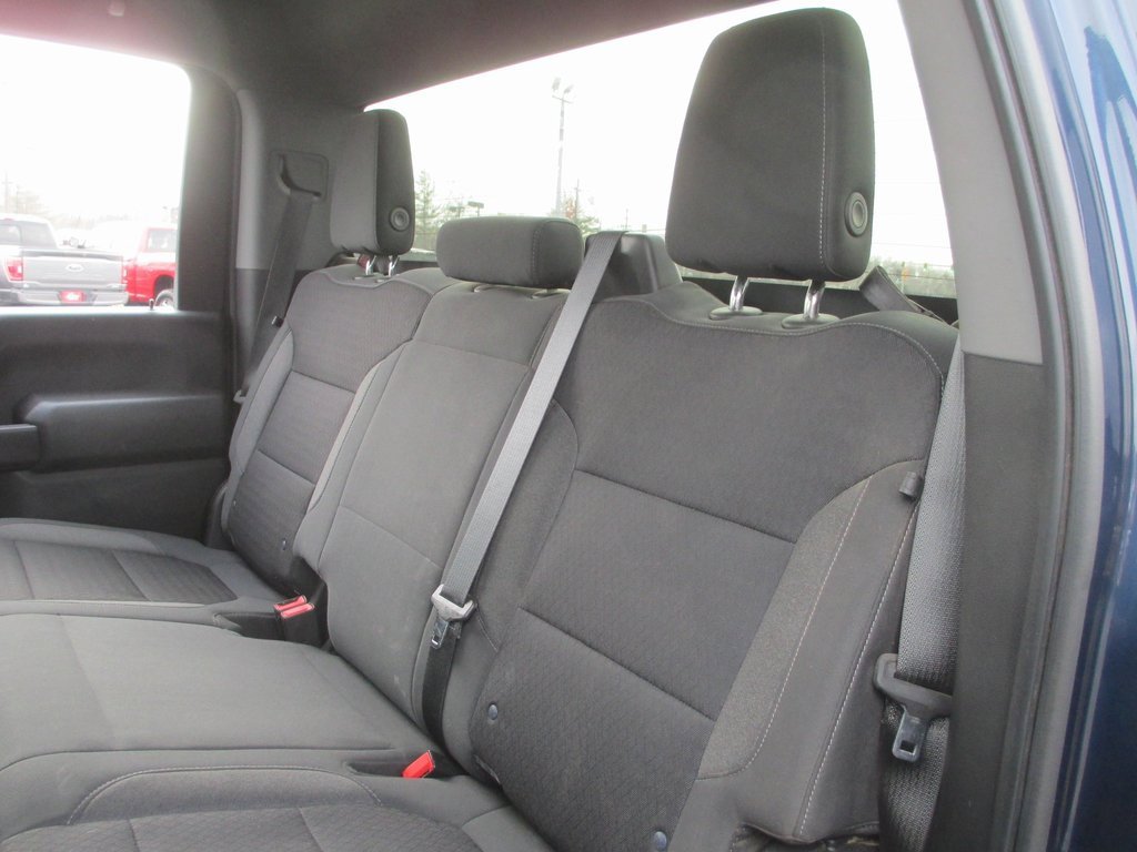 Certified 2022 Chevrolet Silverado 2500 Custom w/ Custom Value Package image 16