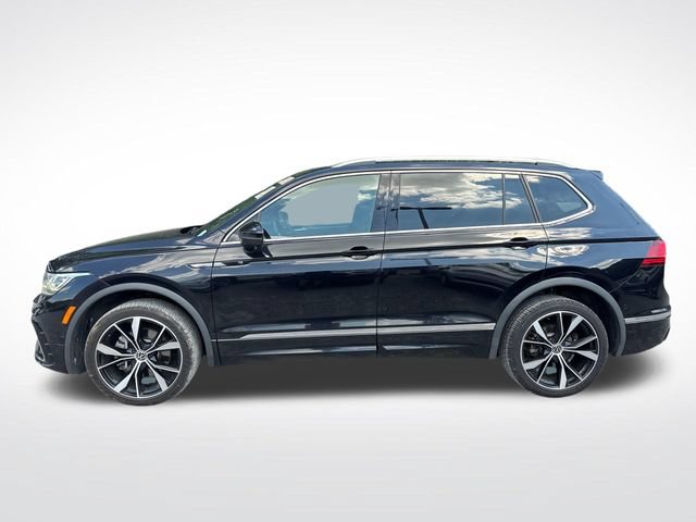 Used 2022 Volkswagen Tiguan SEL R-Line AWD/4WD image 2
