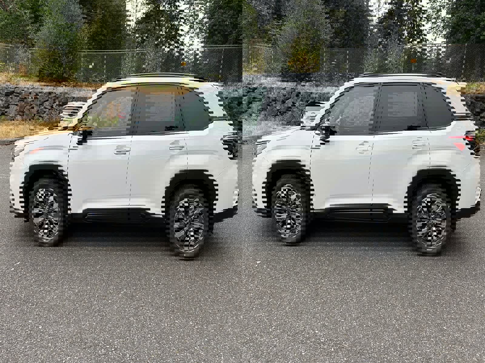 New 2025 Subaru Forester Touring image 2