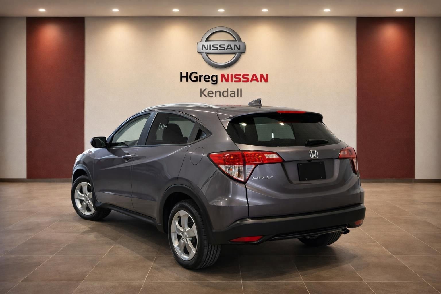 Used 2017 Honda HR-V EX image 5